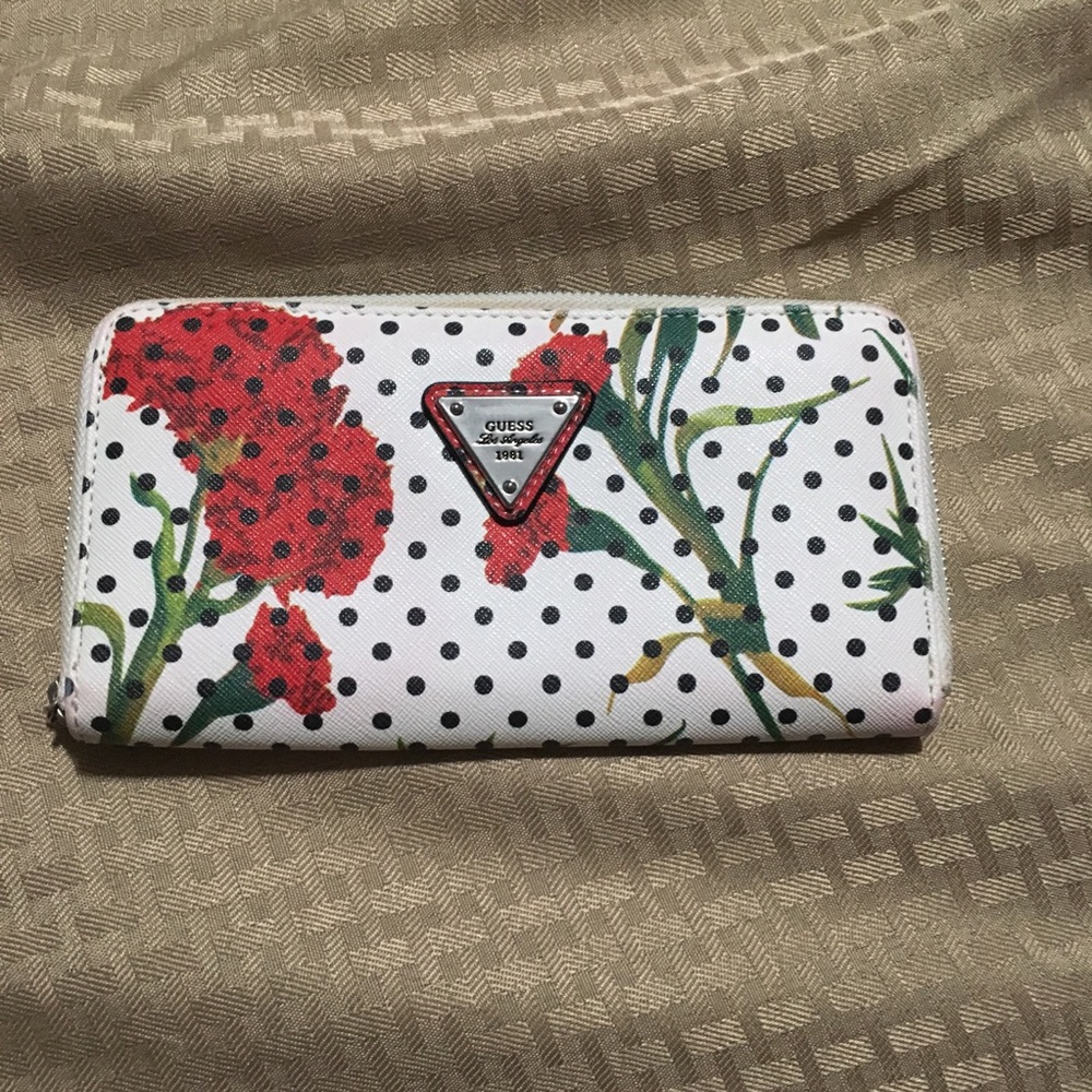Guess zip around wallet with flowers